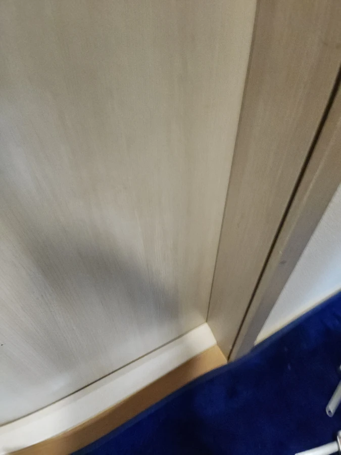 욕실 문 설치 완료 시공 후